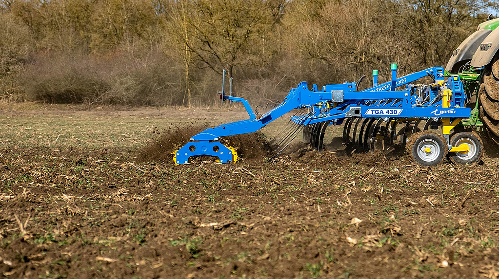 TREFFLER Agrartechnik für die Saatbettbereitung